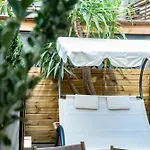 Olive Whisper Garden And Sauna *